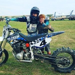 Meet your Posher, Hunter